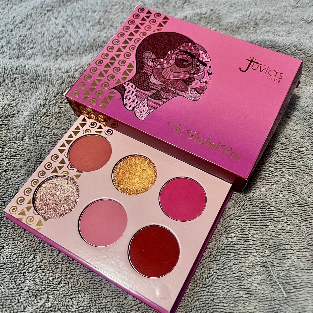 Juvia's Place The Blushed Rose Eyeshadow Palette